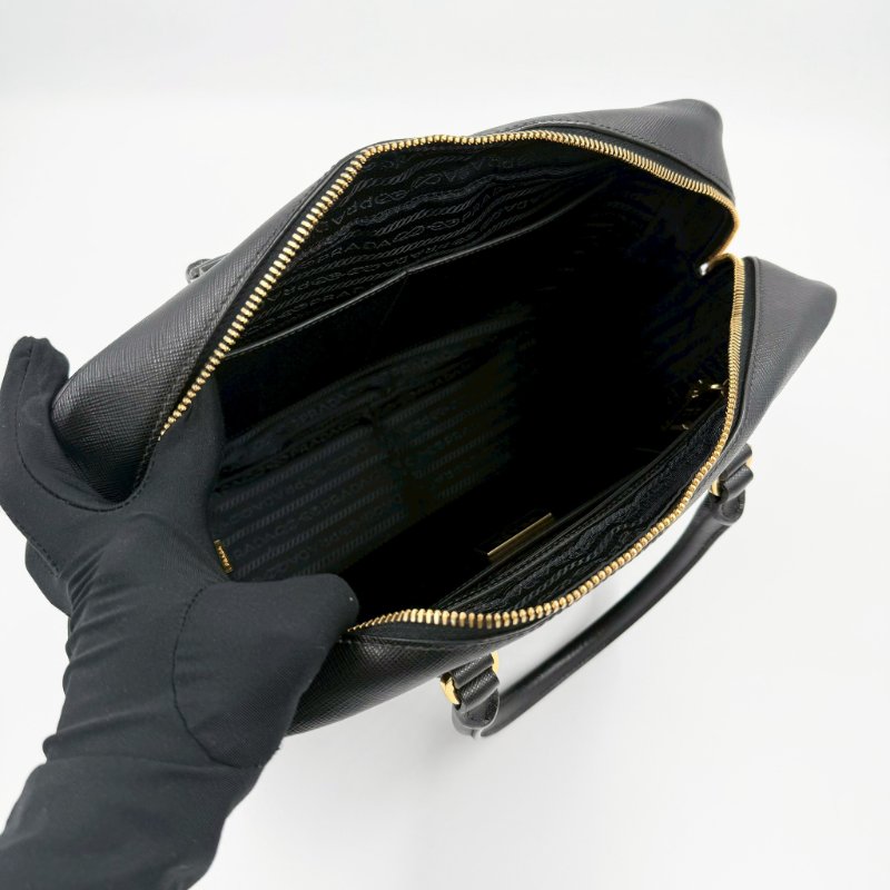 PRADA黑金牛皮方形手提托特包BL0095-12