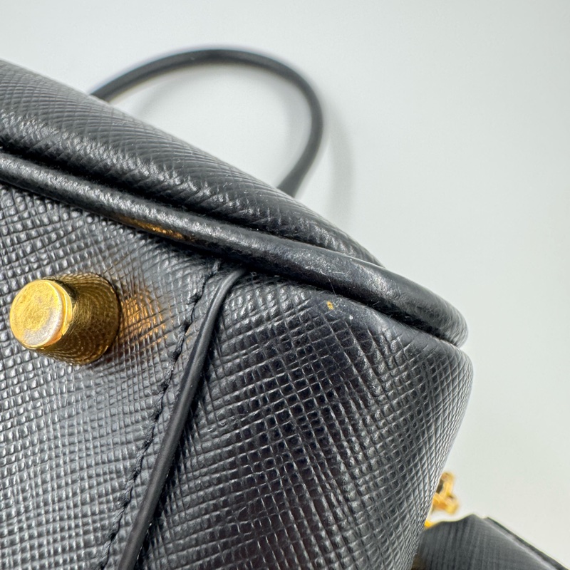 PRADA黑金牛皮方形手提托特包BL0095-17