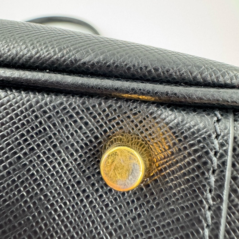 PRADA黑金牛皮方形手提托特包BL0095-19