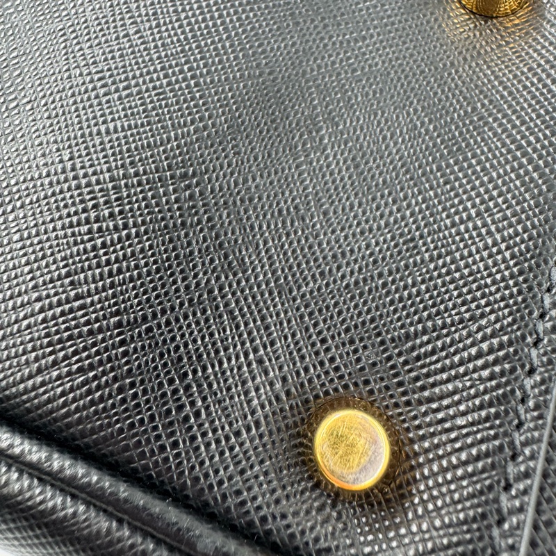 PRADA黑金牛皮方形手提托特包BL0095-20