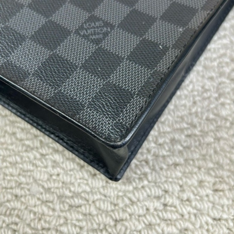 LV路易威登 Standing Pouch 黑棋盤格男士手拿包洗漱包 容量實用 時尚百搭-11