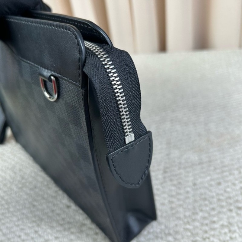 LV路易威登 Standing Pouch 黑棋盤格男士手拿包洗漱包 容量實用 時尚百搭-22