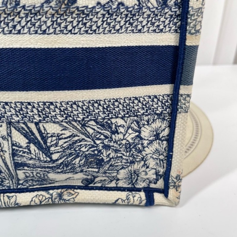 DIOR迪奧 booktote 小號托特八芒星限量款無限夢境藍色刺繡-20