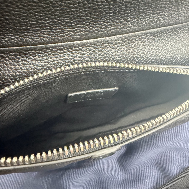 Dior 男士斜挎 全新-3