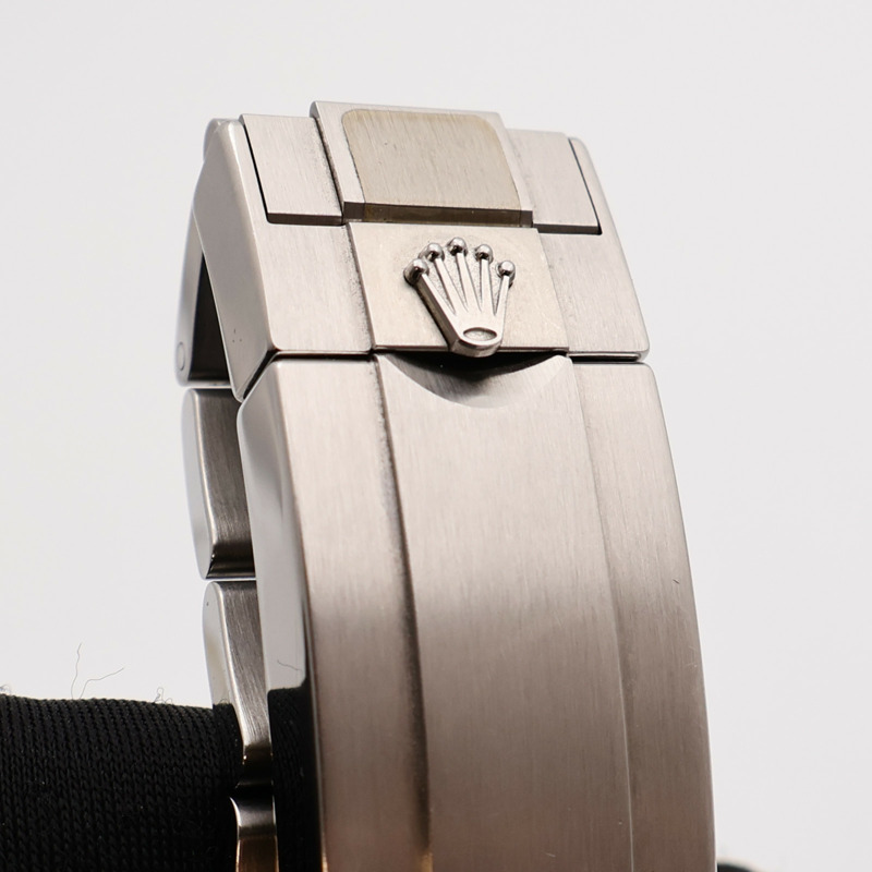 ROLEX Explorer II 216570-14