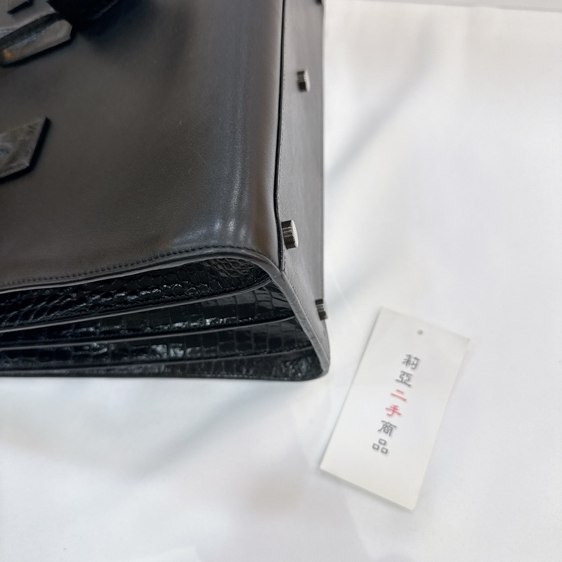 莉亞精品♡ YSL 牛皮手提風琴包黑皮革 二手-10