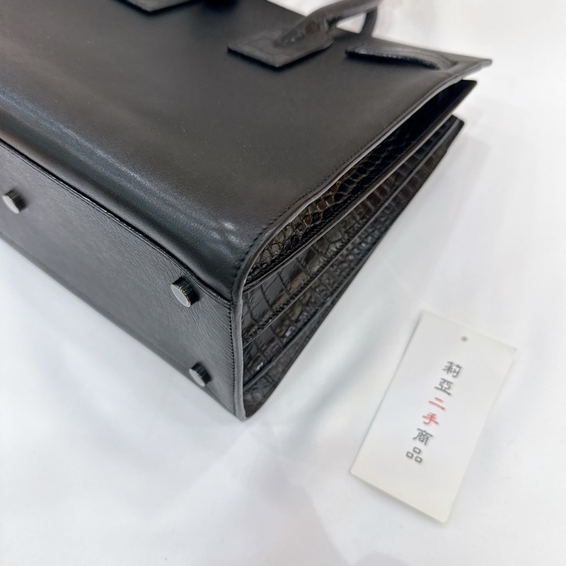 莉亞精品♡ YSL 牛皮手提風琴包黑皮革 二手-11