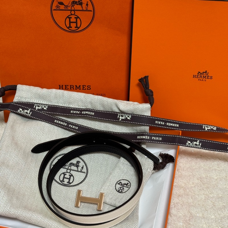 Hermès 愛馬仕 雙面皮帶(黑+米白)全新全配-1