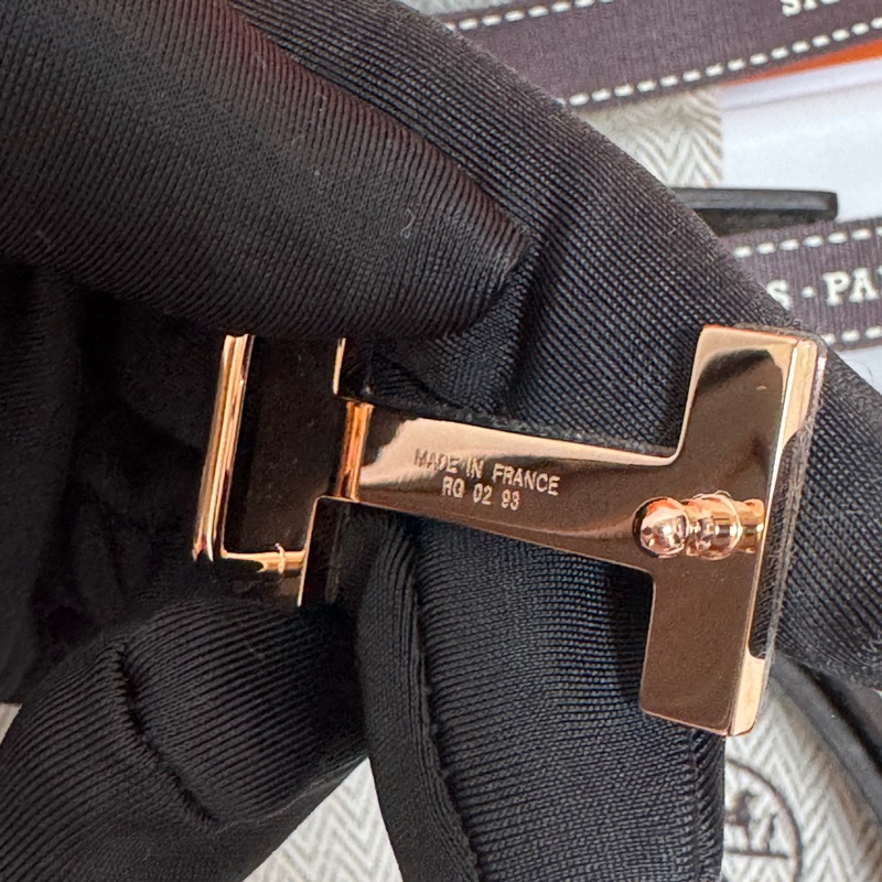 Hermès 愛馬仕 雙面皮帶(黑+米白)全新全配-4