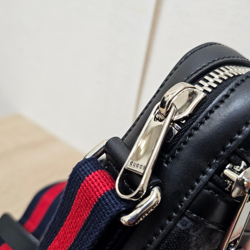 [新年買新包福利🧧] Gucci黑灰老花藍紅藍背帶拉鏈mini日字斜背包-9