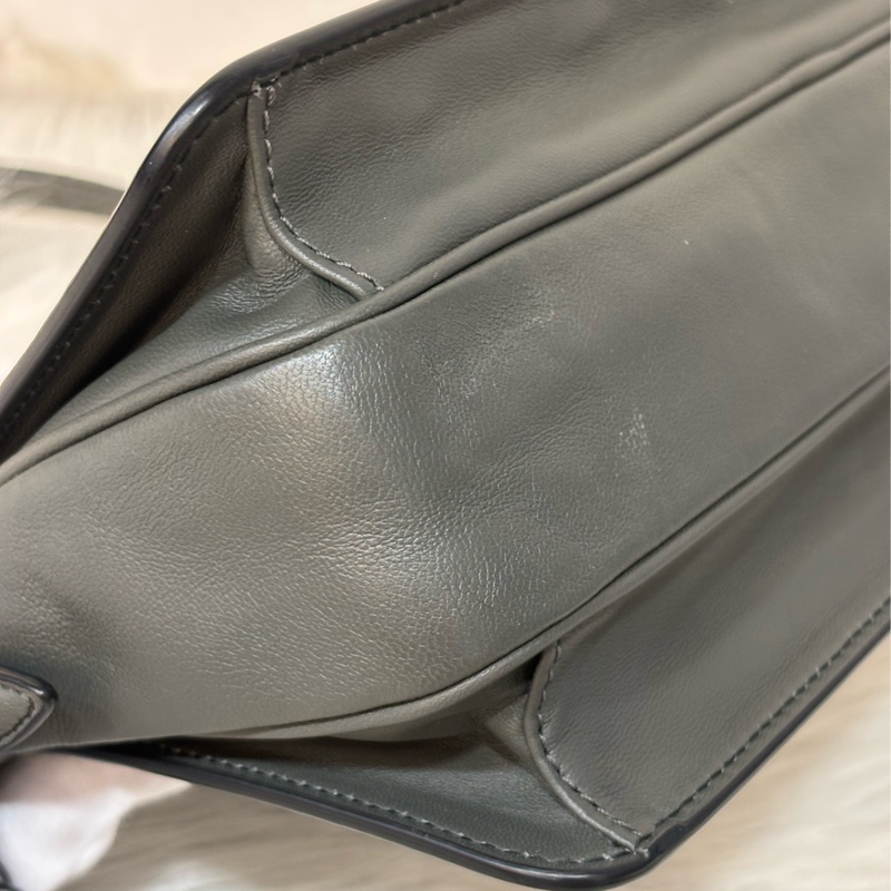 BOTTEGA VENETA BV 鐵灰色 編織 拉鍊 三層 肩背包 斜背包 航空包 郵差包-7