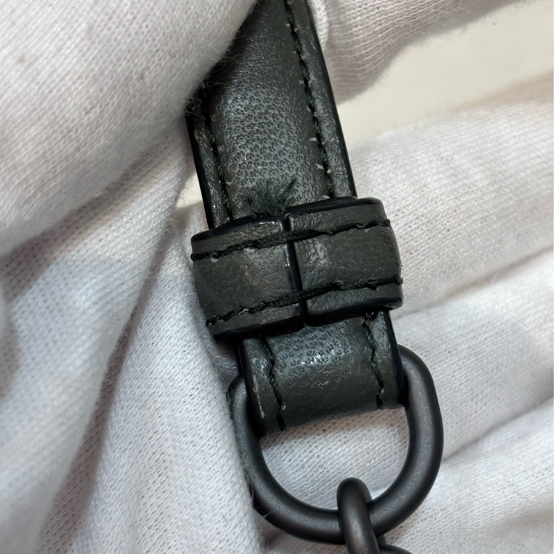 BOTTEGA VENETA BV 鐵灰色 編織 拉鍊 三層 肩背包 斜背包 航空包 郵差包-59