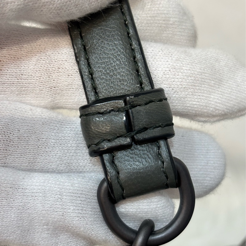 BOTTEGA VENETA BV 鐵灰色 編織 拉鍊 三層 肩背包 斜背包 航空包 郵差包-61