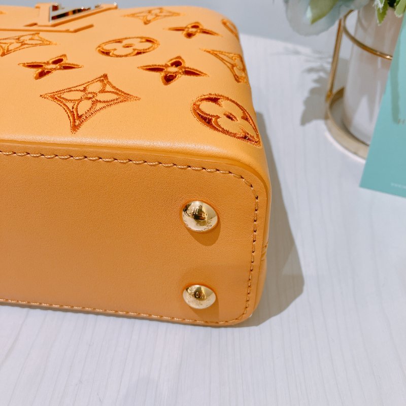 TK1922 路易威登 黃色 小牛皮 手提/斜孭袋 Louis Vuitton Mini Capucines Calfskin Yellow Bag-6