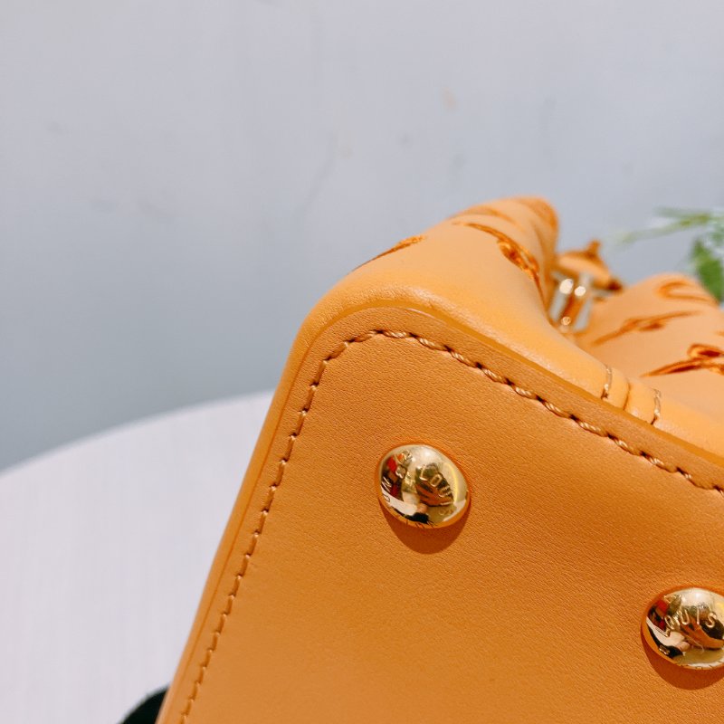 TK1922 路易威登 黃色 小牛皮 手提/斜孭袋 Louis Vuitton Mini Capucines Calfskin Yellow Bag-8