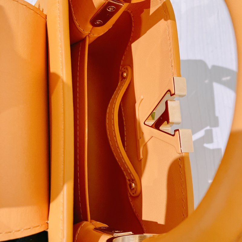 TK1922 路易威登 黃色 小牛皮 手提/斜孭袋 Louis Vuitton Mini Capucines Calfskin Yellow Bag-15