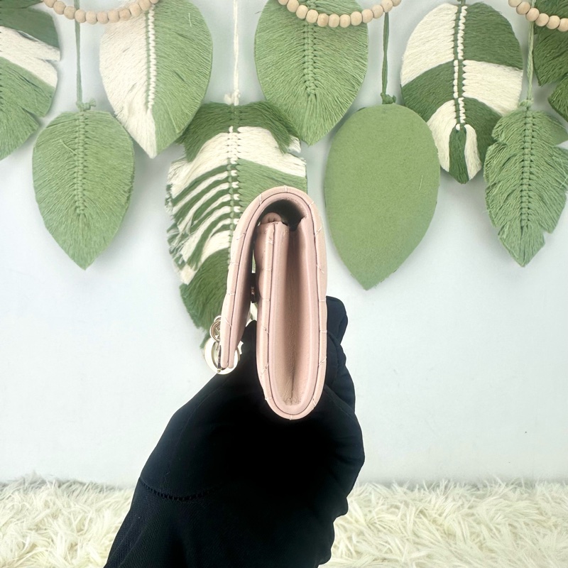 閑置品🌟DIOR Glycine 粉色羊皮金扣 卡片包 2025年全套有盒-1