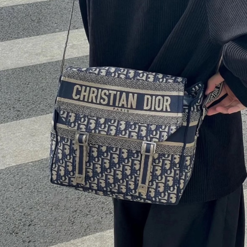 狠狠愛上😍Dior藍色老花中號Diorcamp學院包郵差包單肩斜挎包-3