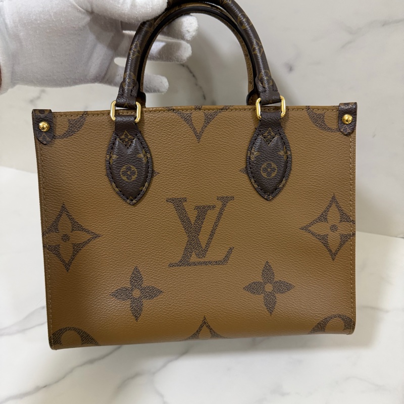 LV On The Go Pm 小號晶片款-2