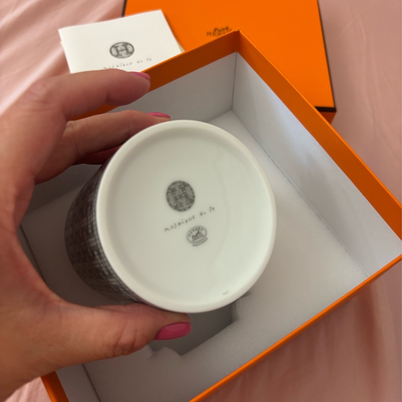 現貨商品 全新商品 專櫃正貨 Hermes 經典銀色馬賽克馬克杯-3