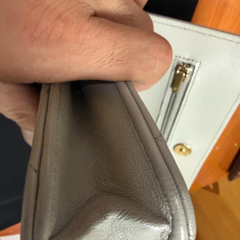 CHANEL CLASSIC WALLET ON CHAIN-19