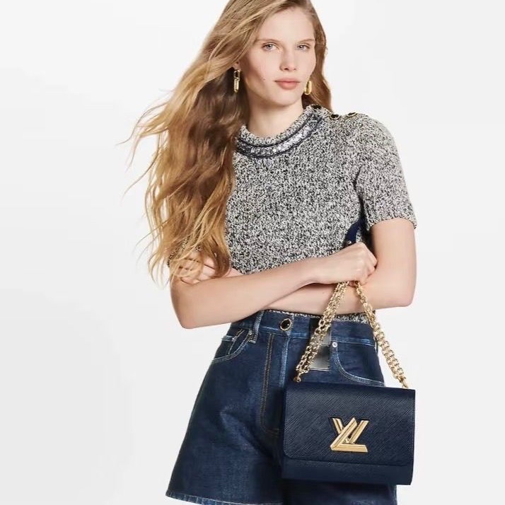 LV 黑金水波紋漆皮 twist小號手提斜背包18.5*13*9 98新配件塵袋-0