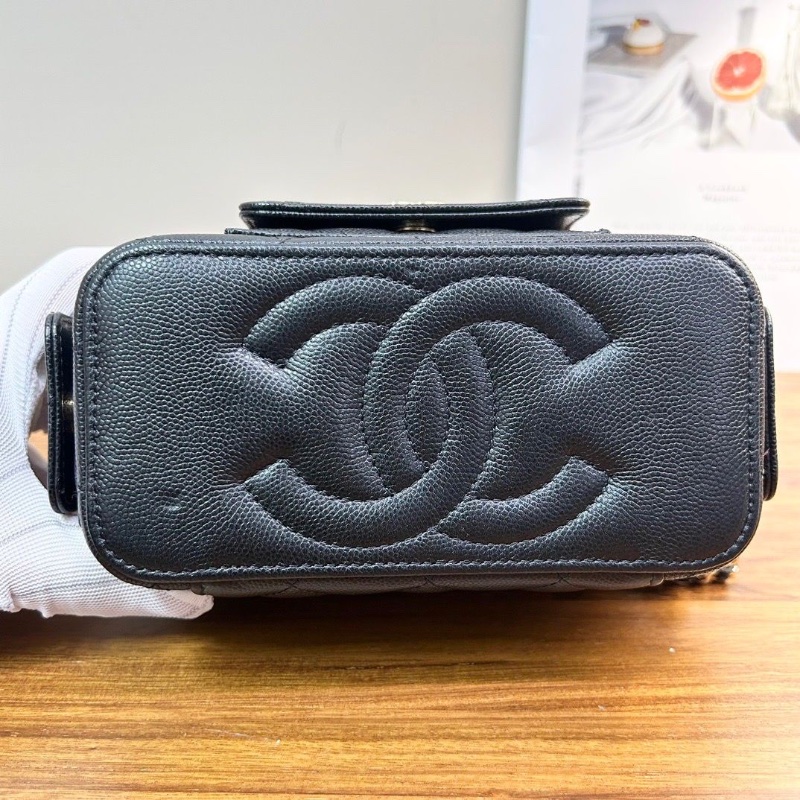 CHANEL 黑金手柄 化妝盒子手提肩背斜背包16*10*8 98新配件購證塵袋-3