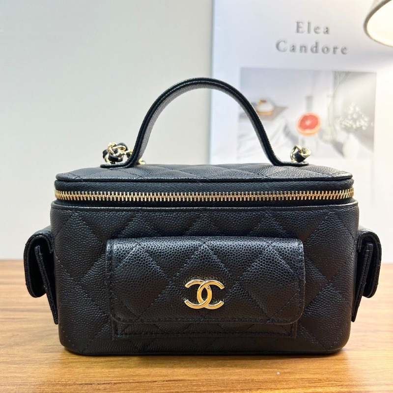 CHANEL 黑金手柄 化妝盒子手提肩背斜背包16*10*8 98新配件購證塵袋-5