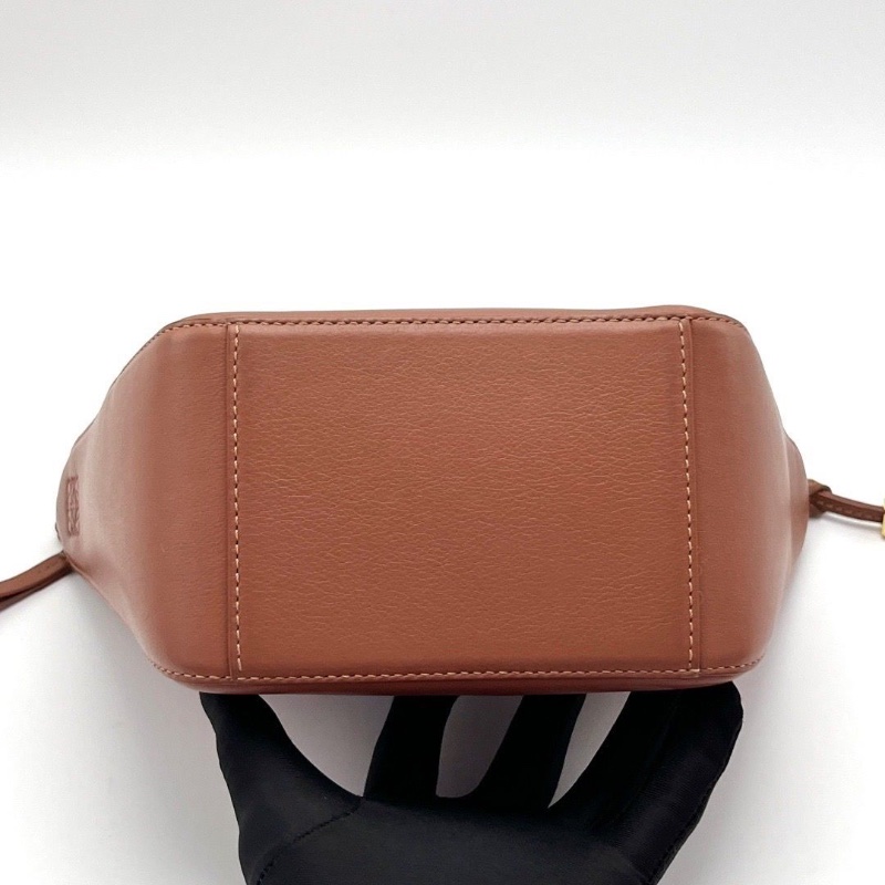 LOEWE Hammock hobo棕褐色mini手提肩背包16*17*9.5 98新配件盒子塵袋-2