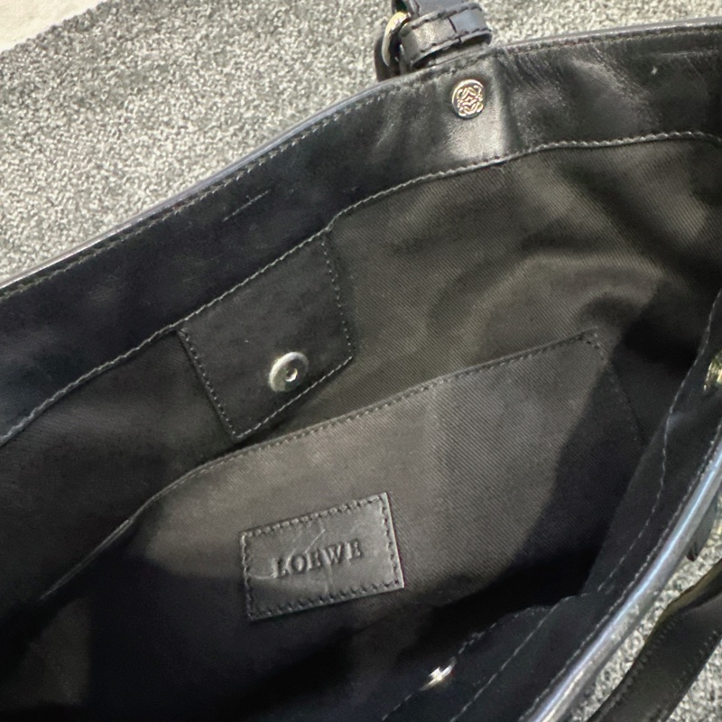 LOEWE迷彩肩背托特包-3