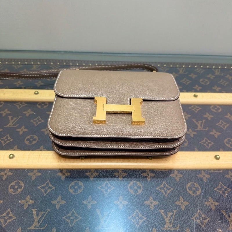 HERMES 大象灰金扣山羊皮 康康19肩背斜背包19*15*4 全新閒置配件盒子塵袋購證吊牌 鏡子-5