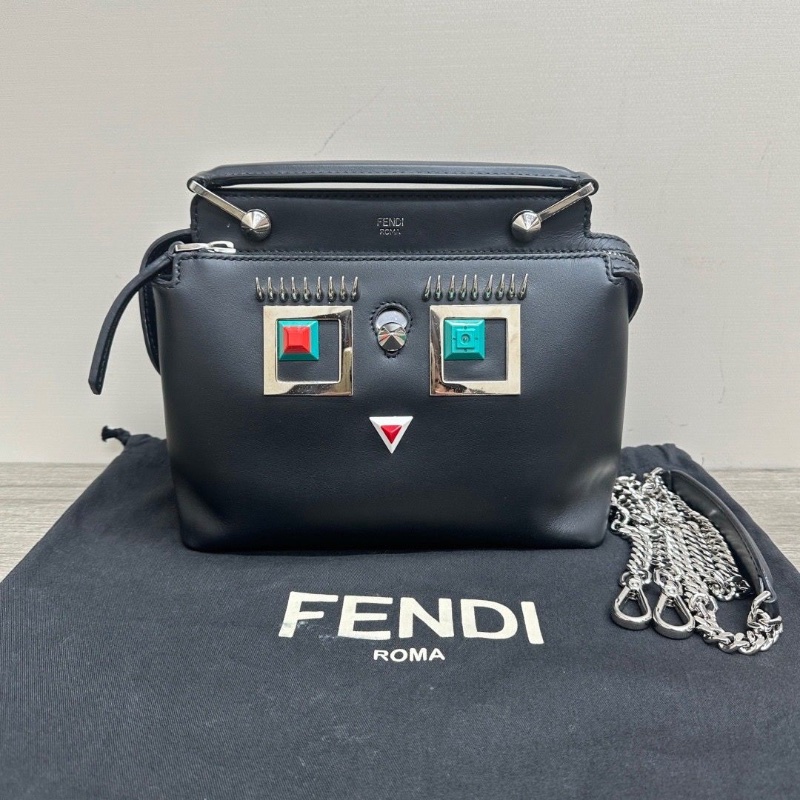 FENDI Dotcom黑色睫毛怪獸手提斜背包:23*16.5*11 98新配件塵袋-1