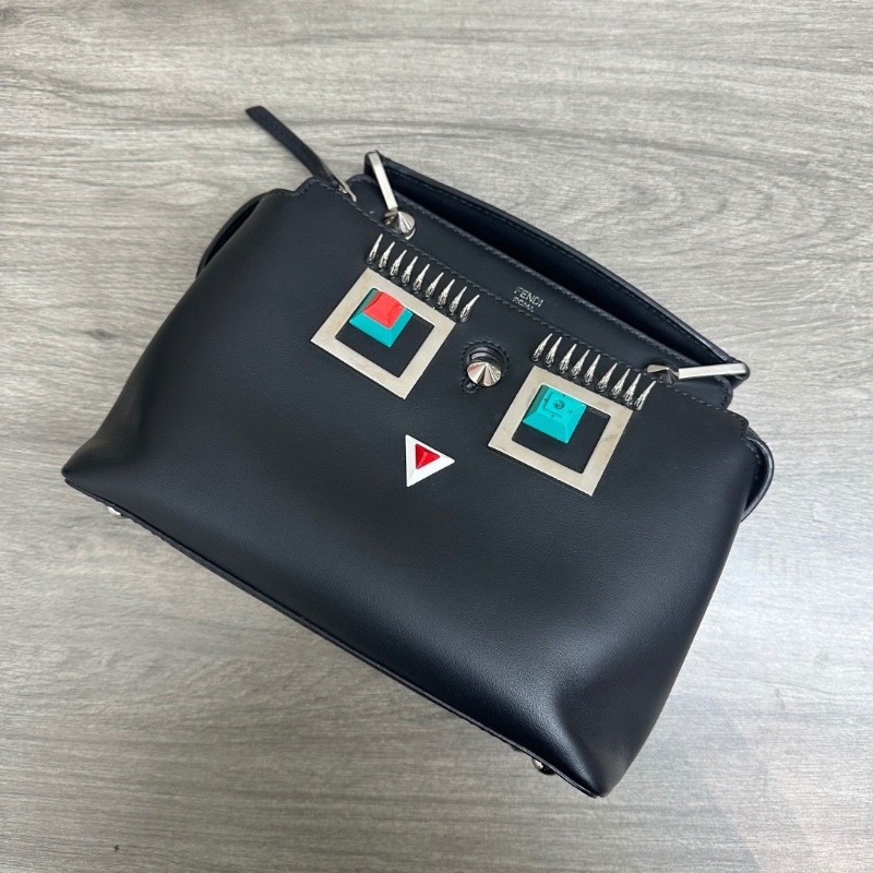 FENDI Dotcom黑色睫毛怪獸手提斜背包:23*16.5*11 98新配件塵袋-6