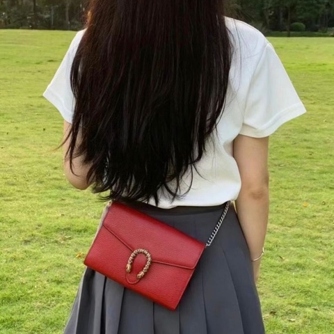 Gucci酒神woc鏈條包 紅色 銀扣 20*15*4 98新配件塵袋