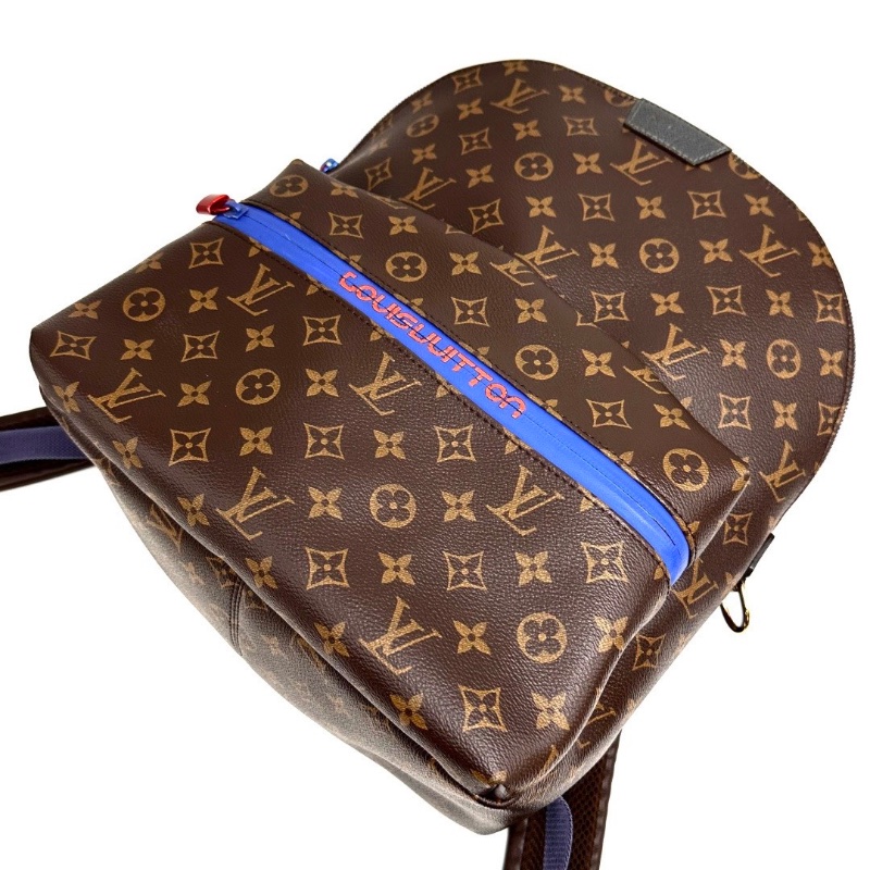 LV 18SS限量秀款Apollo老花字母藍條後背包30*32*16 98新配件塵袋-3