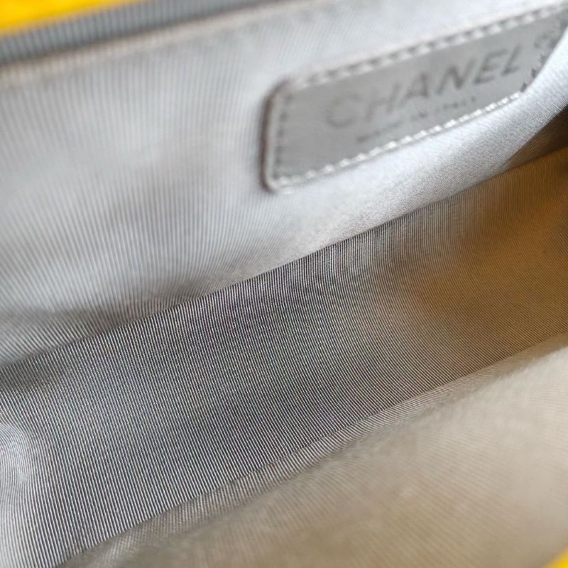 Chanel Leboy中號 黃色牛皮 外縫線 25*15*6.5 98新配件塵袋-2