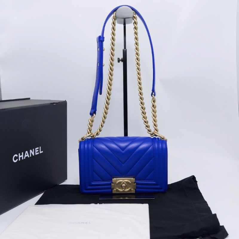 CHANEL 藍金V紋 Leboy小號肩背斜背包20*12*6 98新配件盒子塵袋-1