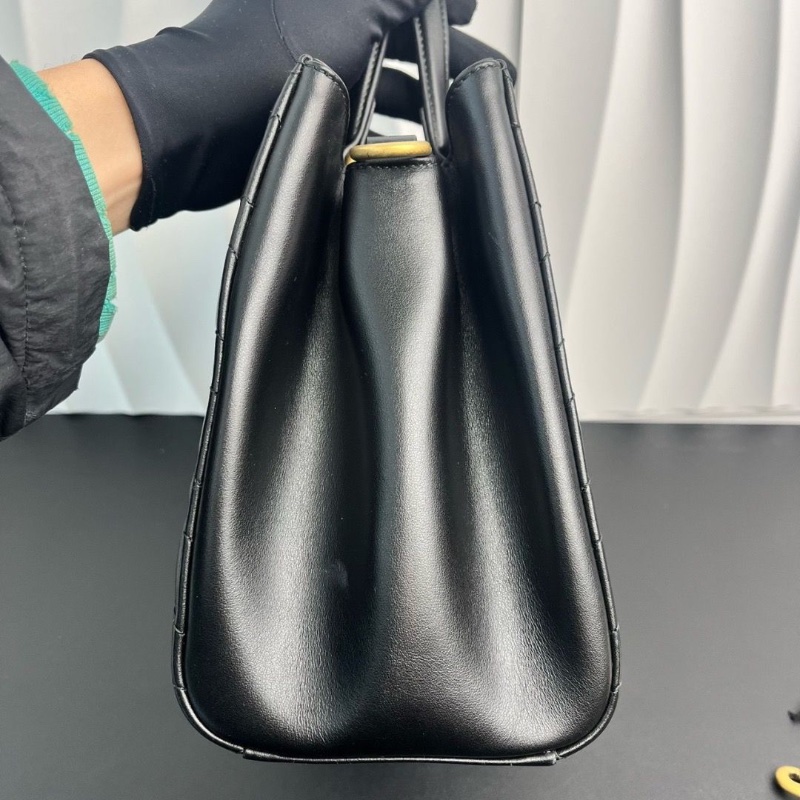 GUCCI Marmont 黑金手提包肩背包經典V紋金色雙G扣26*12*20 98新配件塵袋-3