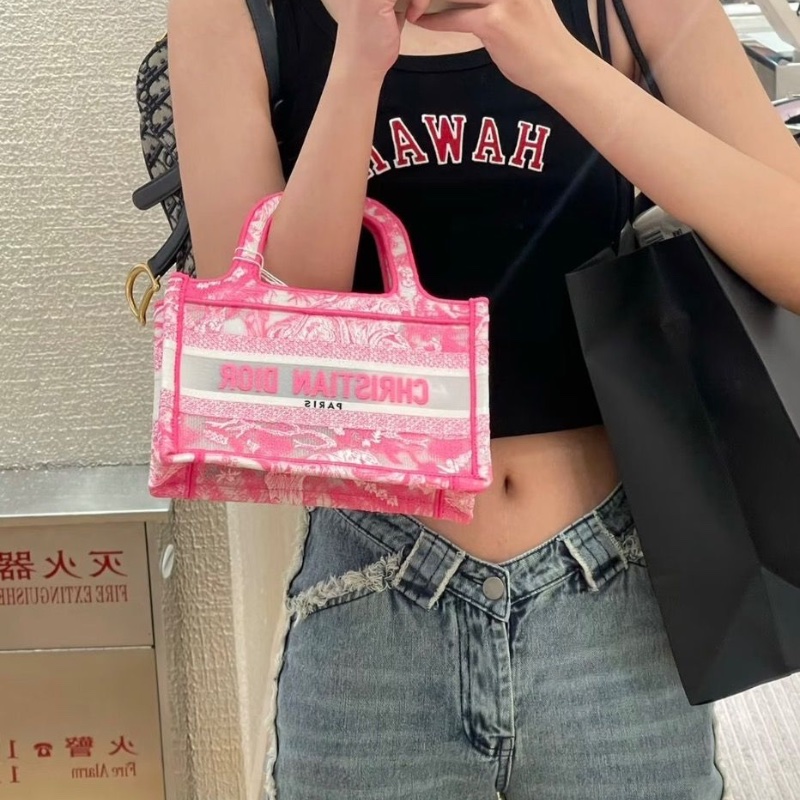 DIOR 粉色刺繡動物園鏤空Book Tote mini手提托特包 22.5*15*6 98新配件塵袋-0