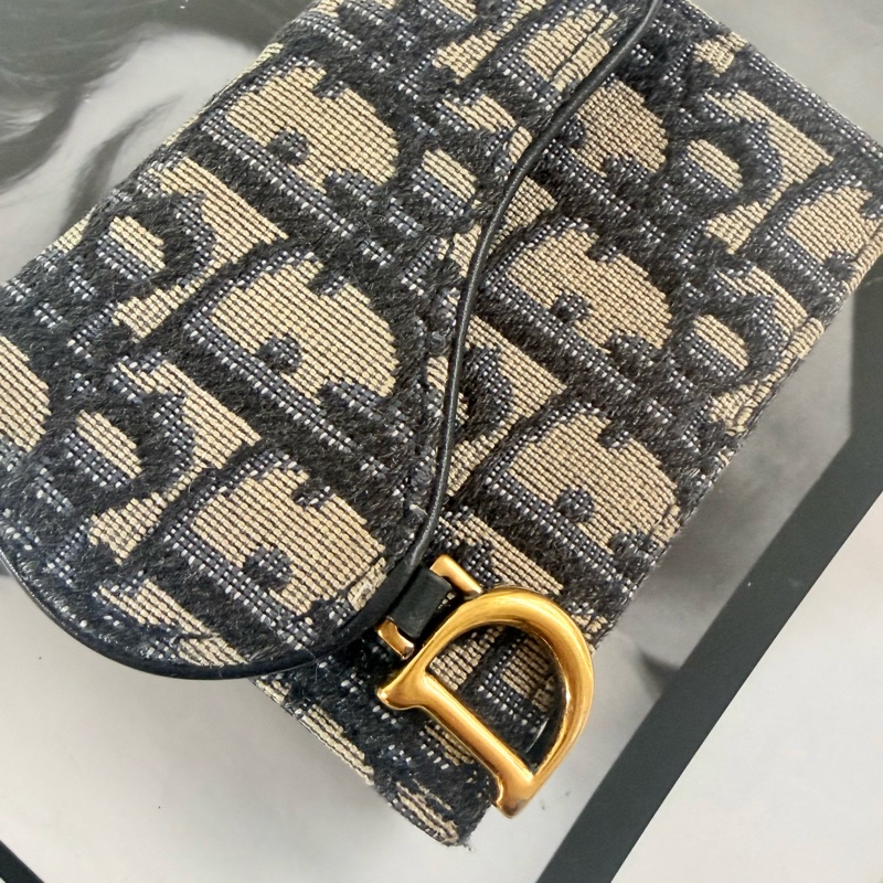 ✔️ 迪奧 CHRISTIAN DIOR SADDLE LOTUS 三折短夾-33