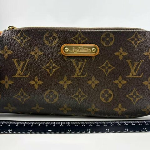 路易威登 Eva 老花鏈條包