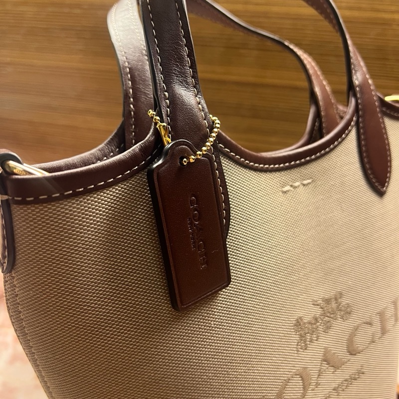COACH菜籃子水桶包Hanna Bucket Bag-10
