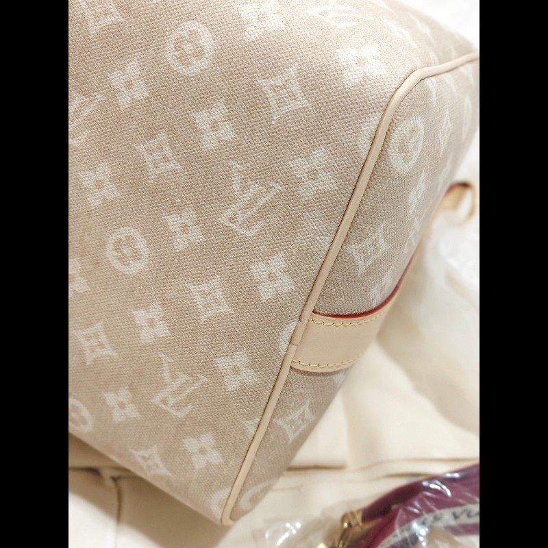 路易威登與 Grace Coddingon 同行 Keepall Bandoulière 45-10