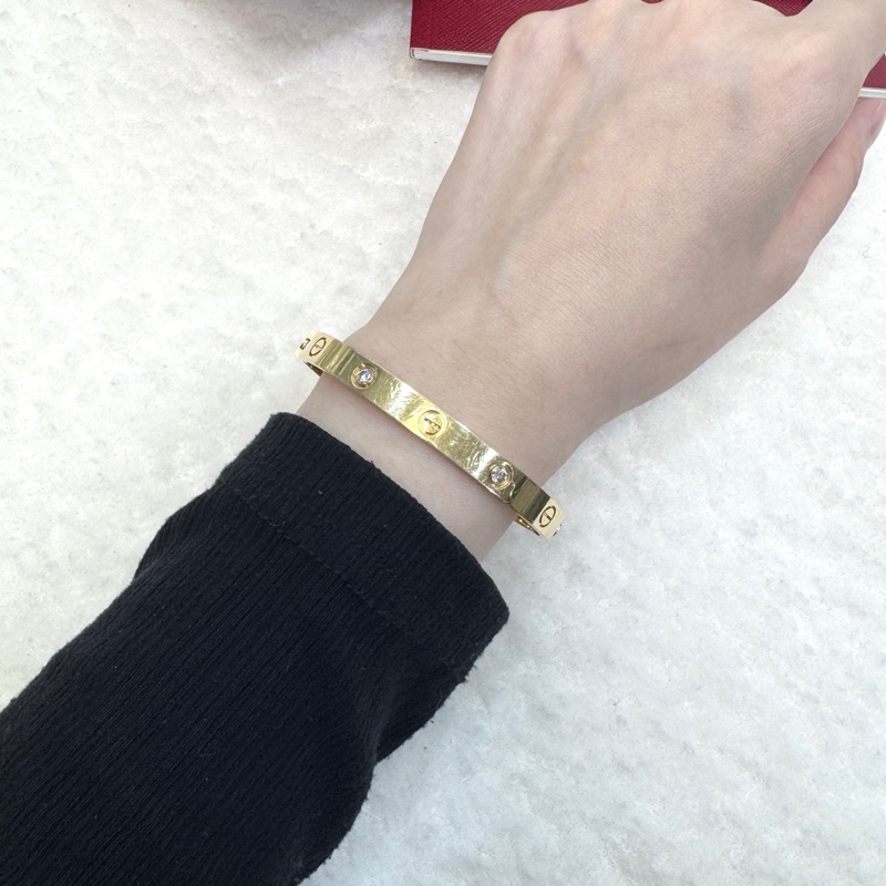 卡地亞帶鑽手環Cartier LOVE 18金寬版4顆鑽石手環B6035917-5