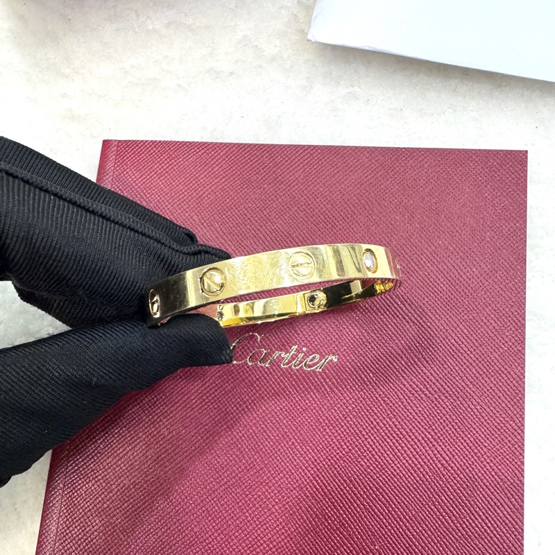 卡地亞帶鑽手環Cartier LOVE 18金寬版4顆鑽石手環B6035917-9
