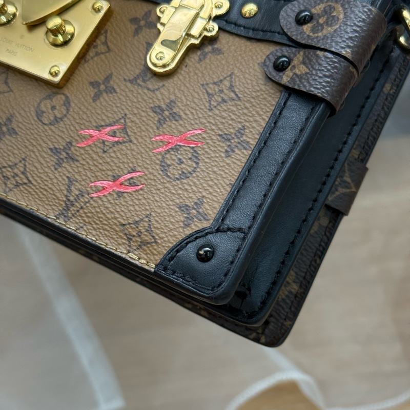 (膠膜未撕) LV Trunk Clutch 軟盒包 斜背包 ✨最新晶片款-6