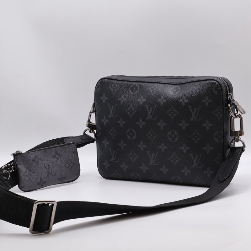 LOUIS VUITTON Trio三合一黑武士郵差包-3