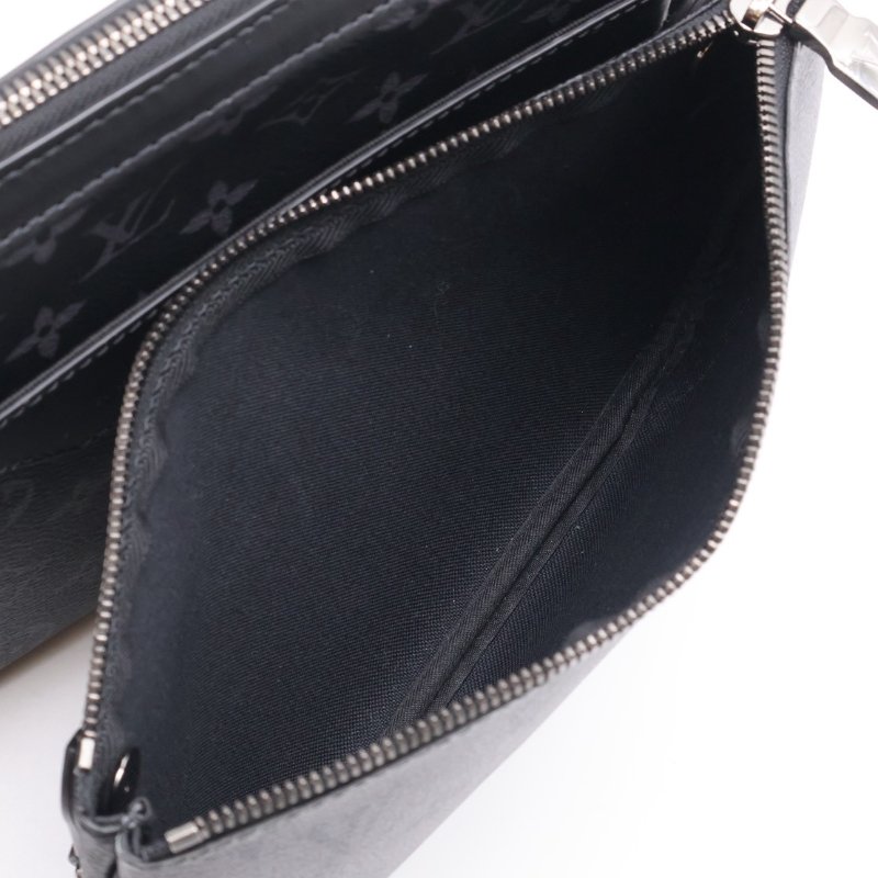 LOUIS VUITTON Trio三合一黑武士郵差包-8