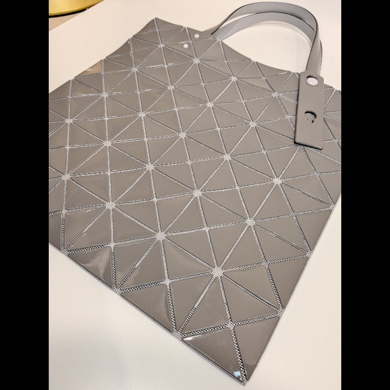 「少用閒置品」Isset miyake三宅一生BaoBao六格灰色手提包 二手高標97新-6