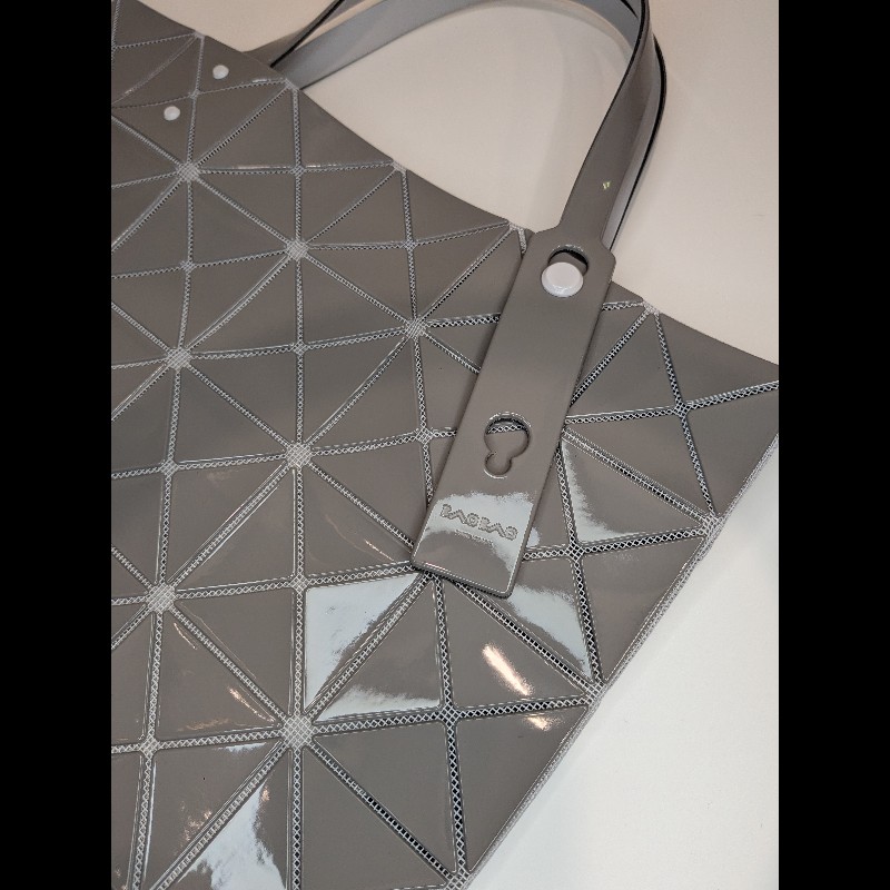 「少用閒置品」Isset miyake三宅一生BaoBao六格灰色手提包 二手高標97新-17